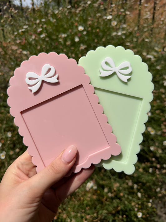 Sticky note holder
