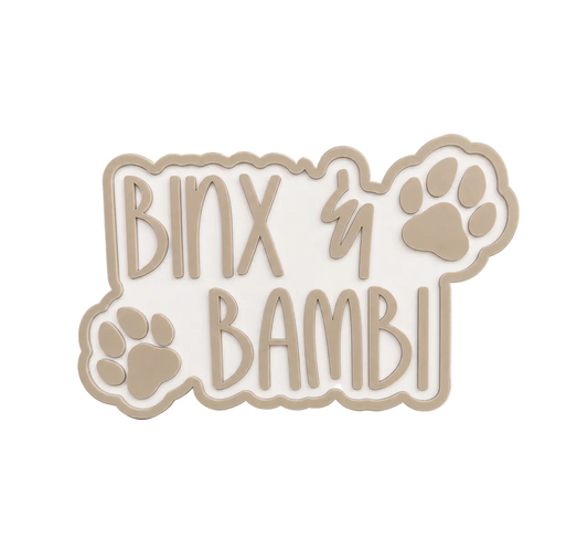 Pet name plaque